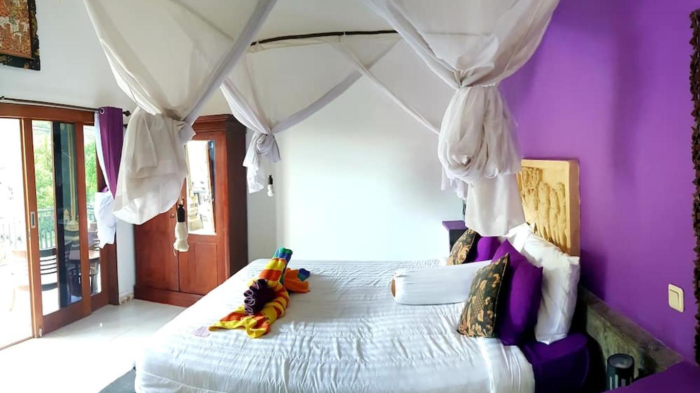 Amed Romance House