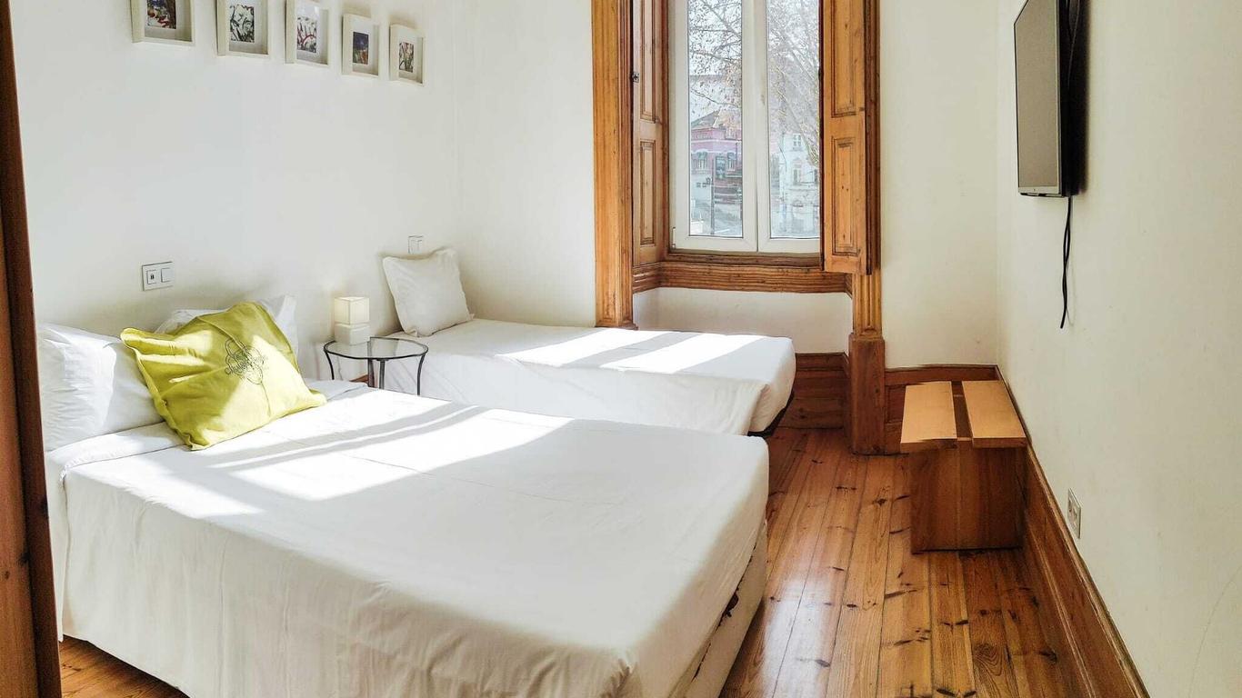 Casa Da Praca Square Suites