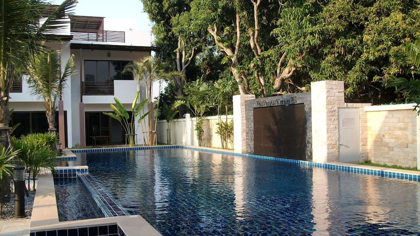 Oasis Garden & Pool Villa At Vip Resort