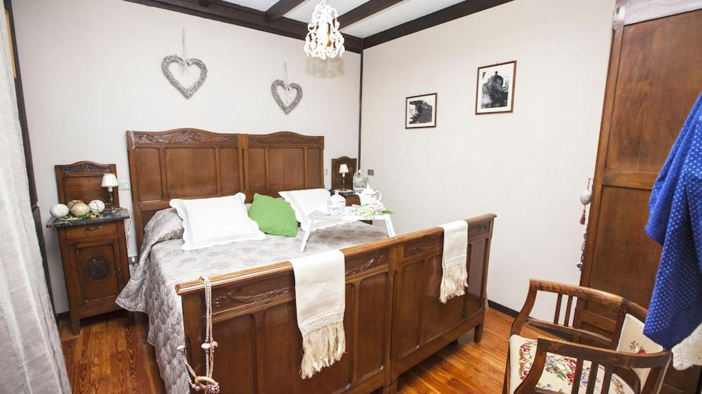 Cugi Bed and Breakfast