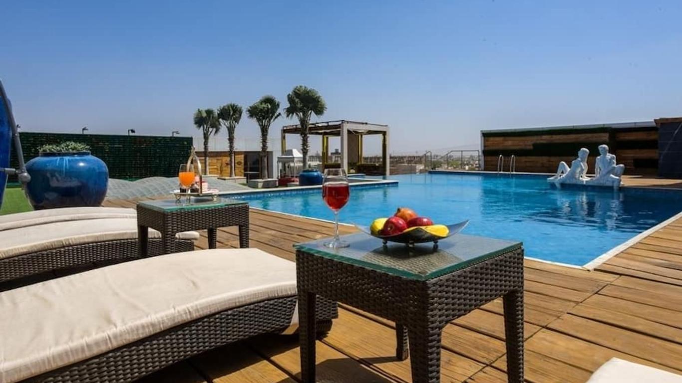 Shakun Hotels And Resorts