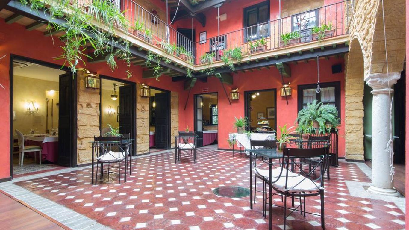 La Casona de Calderón Gastronomic & Boutique Hotel