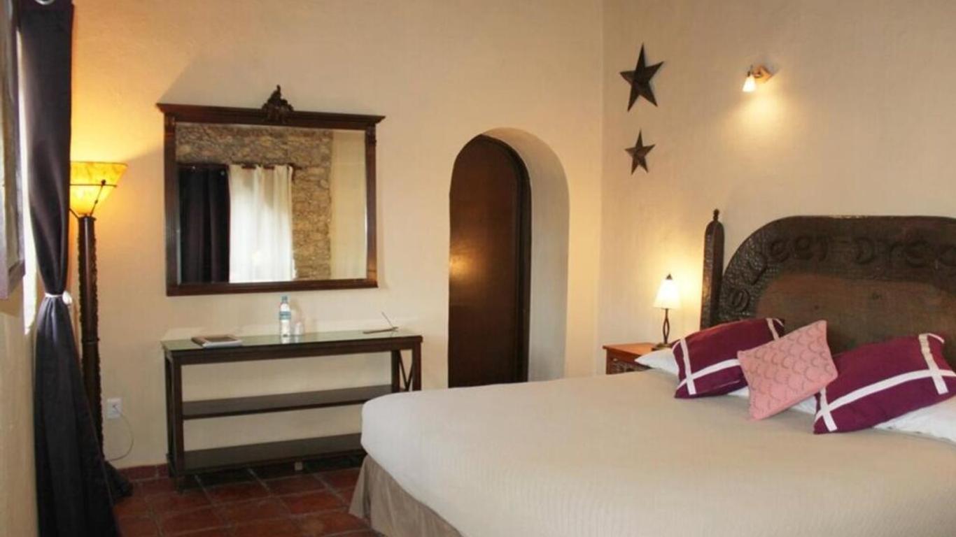 Hotel Parador Vernal