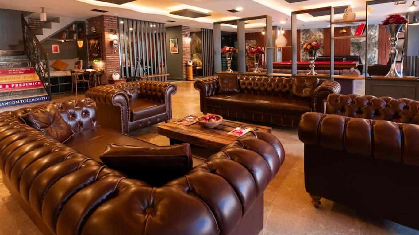 Saffron Hotel