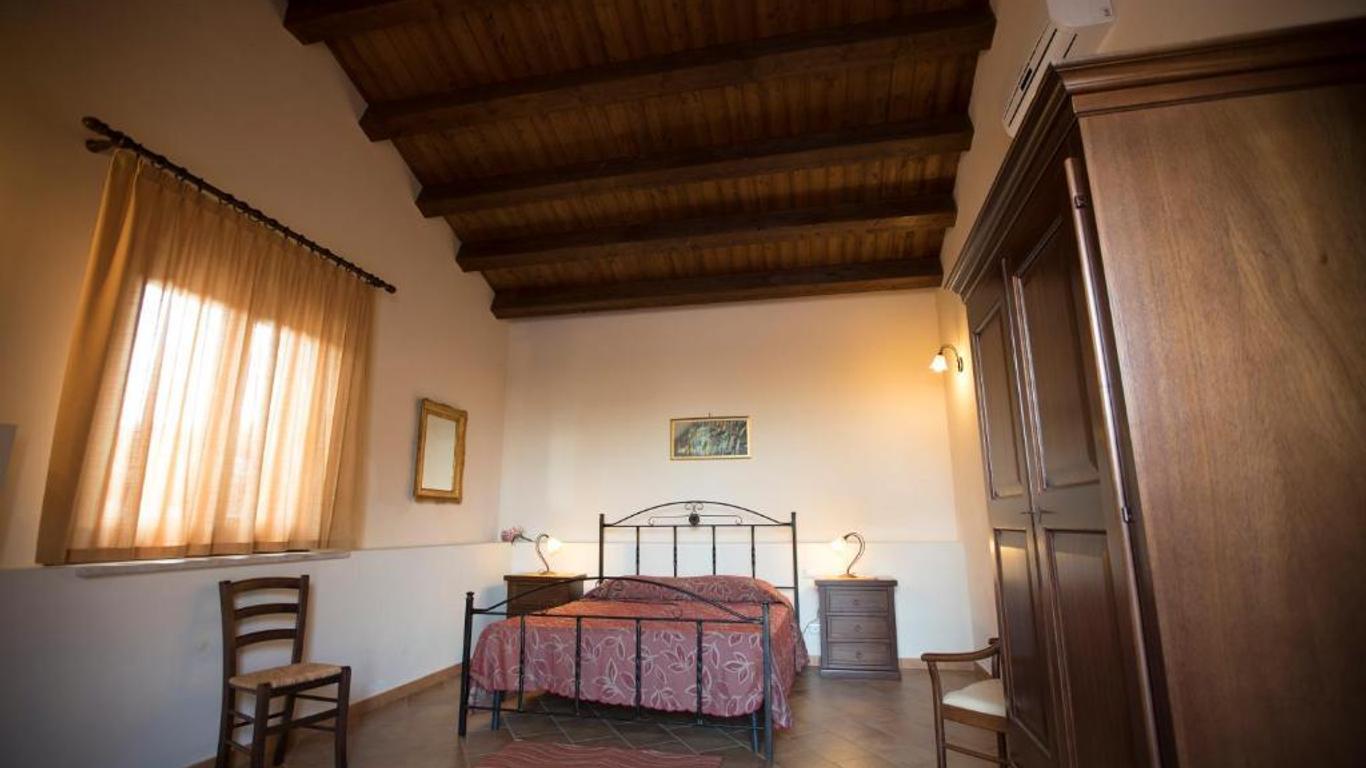Agriturismo Antichi Granai