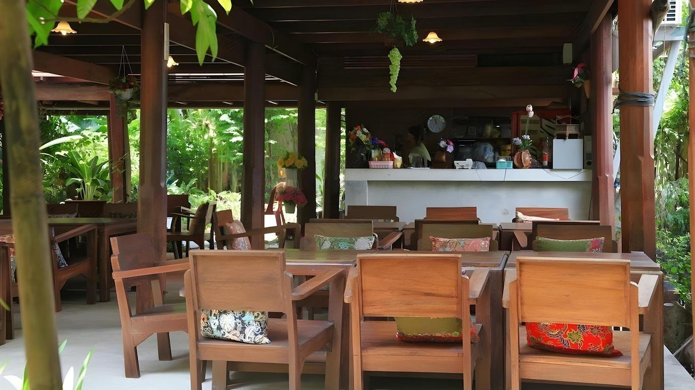 Ruen Pruksa Boutique Resort