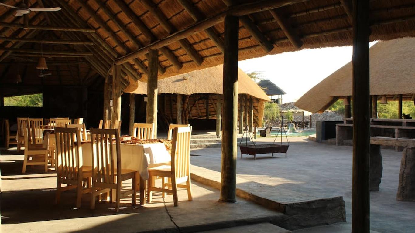 Pelican Lodge and Camping