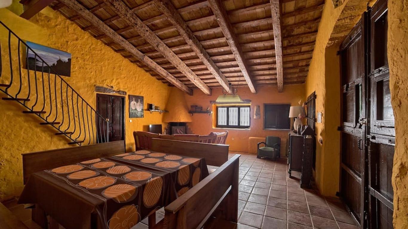 Hostal Restaurante de Montaña Pous de la neu