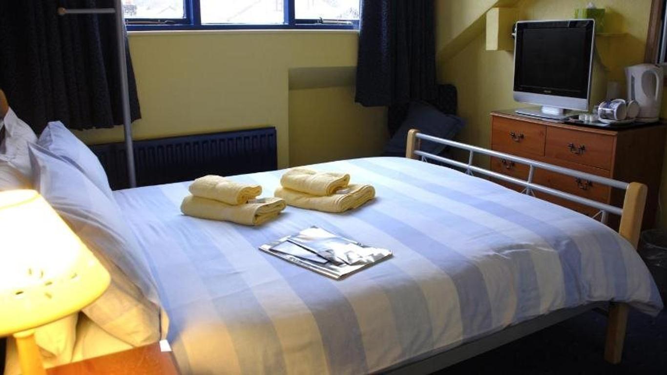 Adam Place Guest House