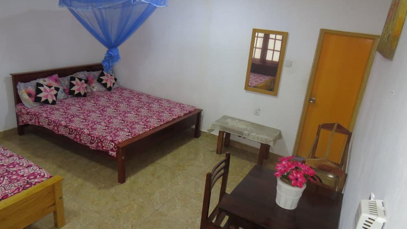 Thisara Guest Hotel Rooms