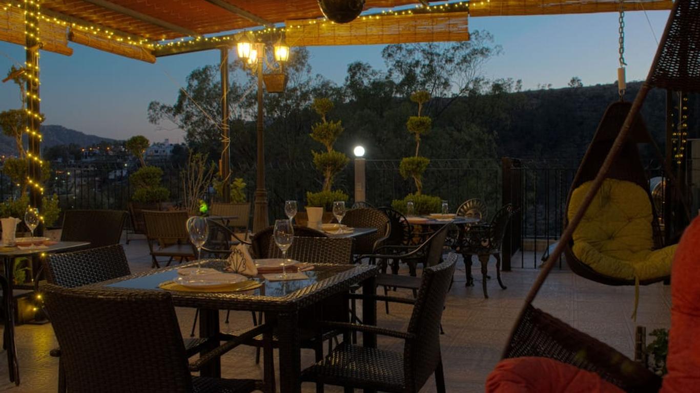 Casa Corazon de Plata Suites