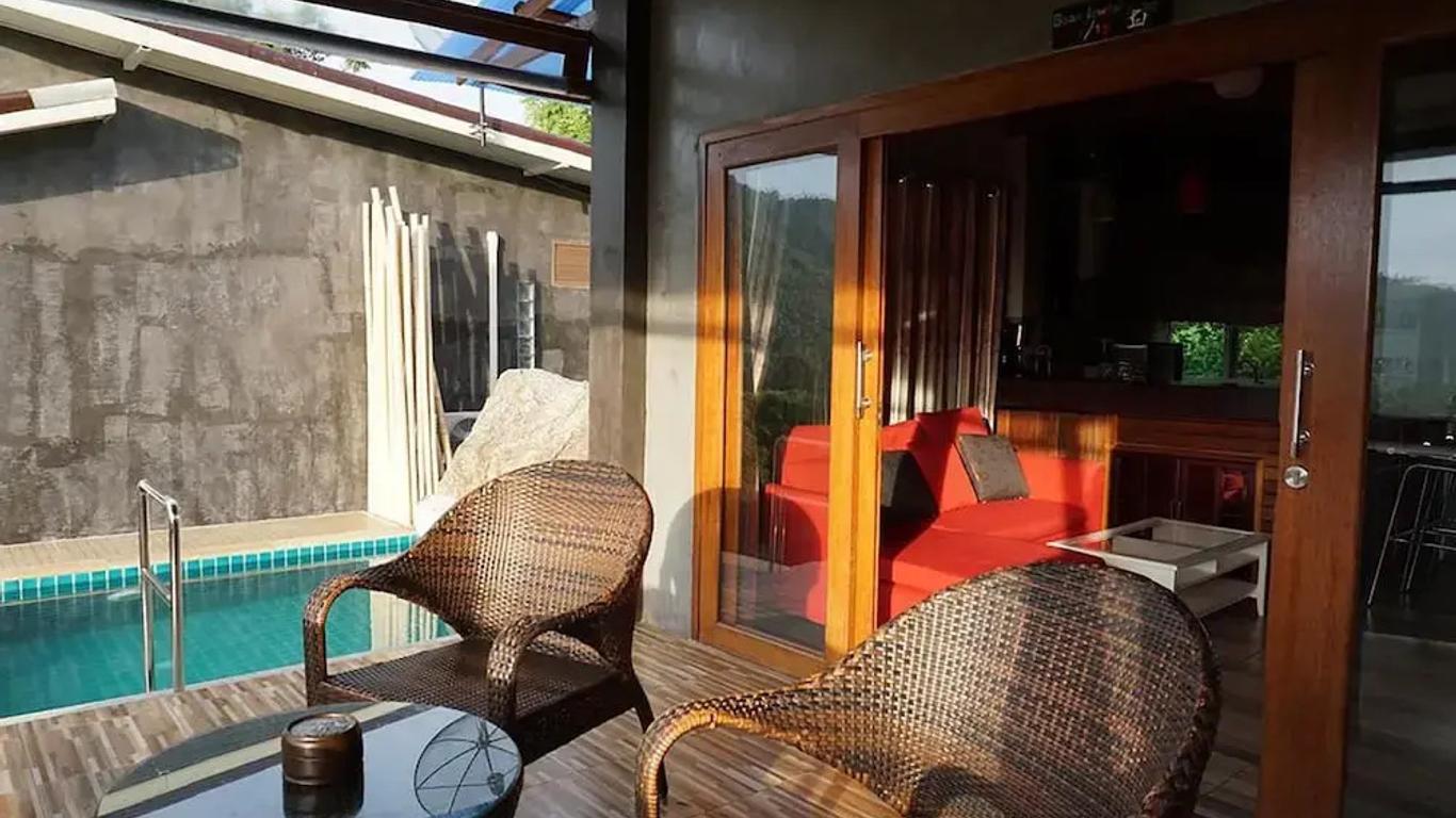Baan View Talay Pool Villas