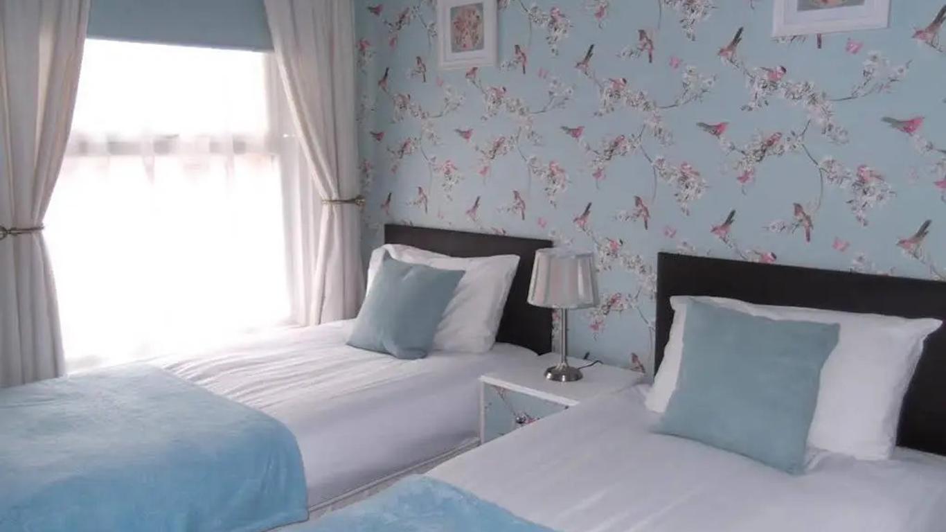 J's Mayfair Guest House