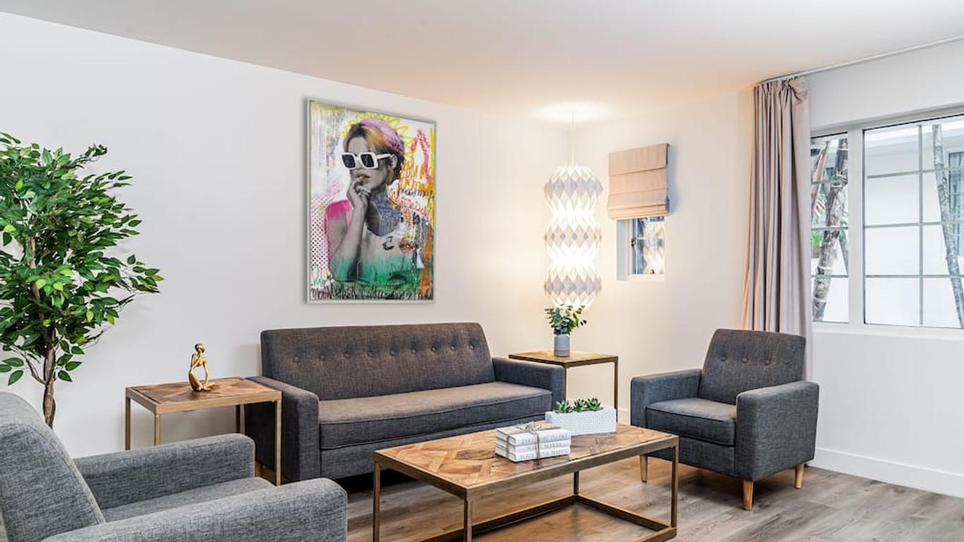Essex House by Clevelander