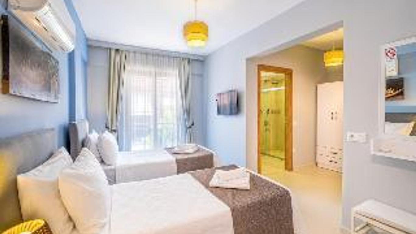 Liya Hotel