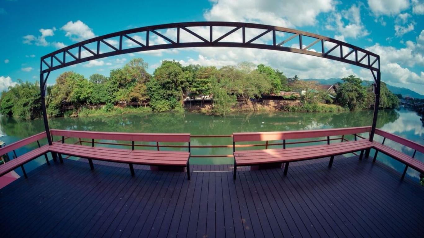 Laluna River House