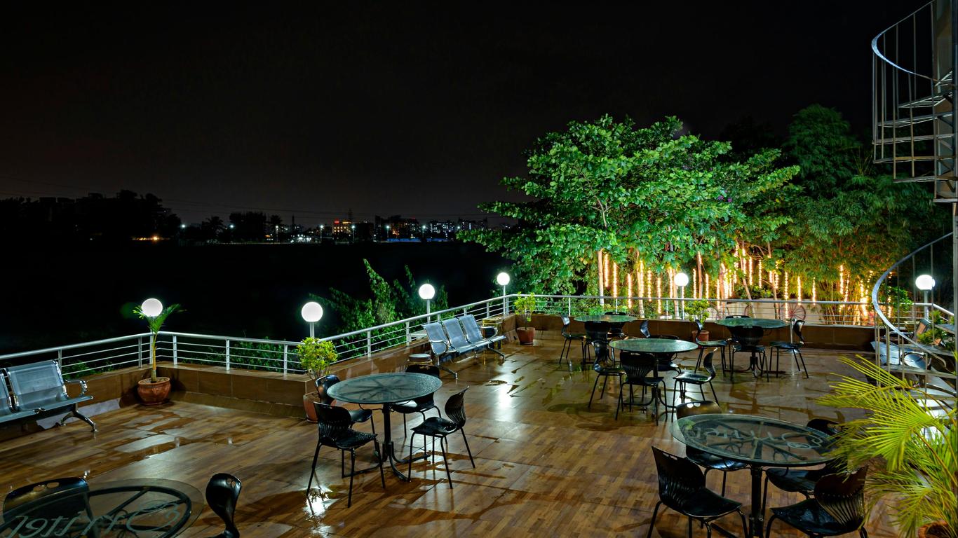 Inventree hotels & Resort
