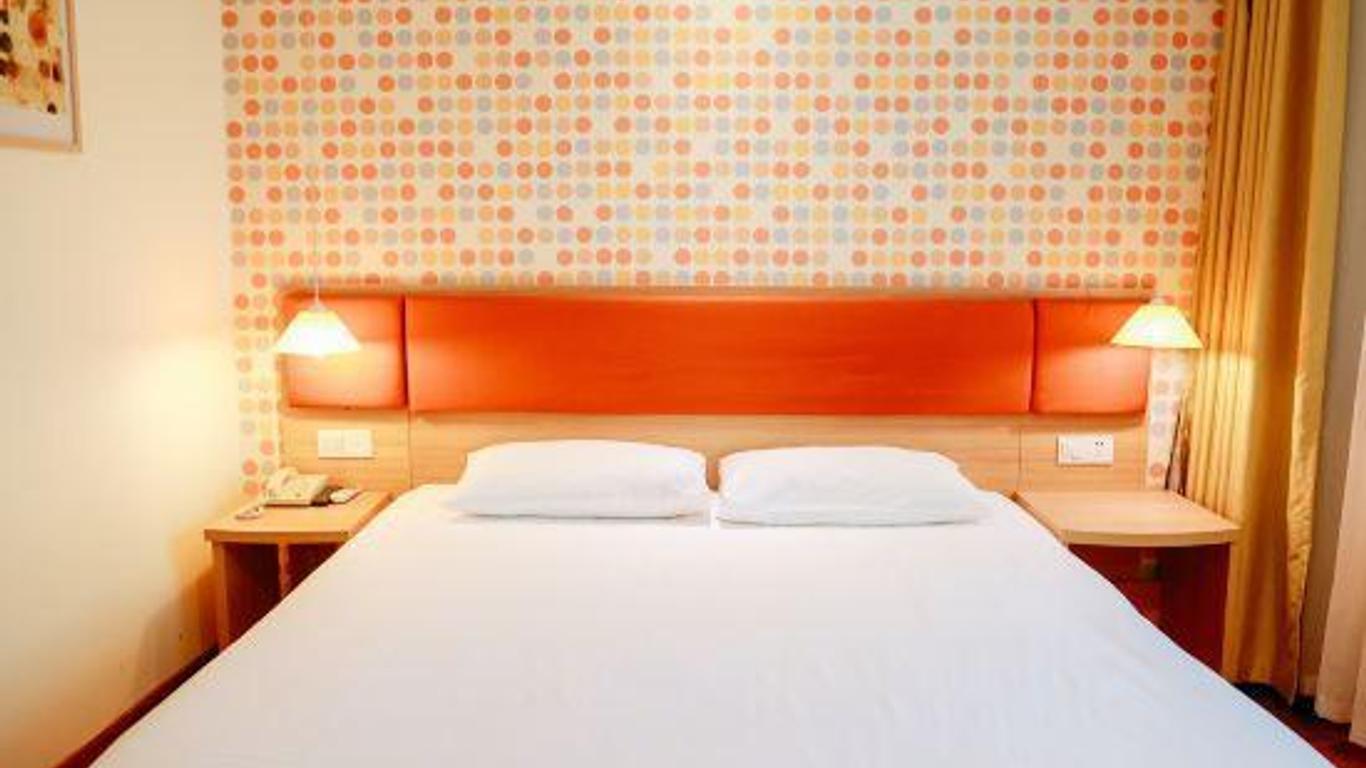 Homeinn Hotel (Xinmin Liaohe Avenue)