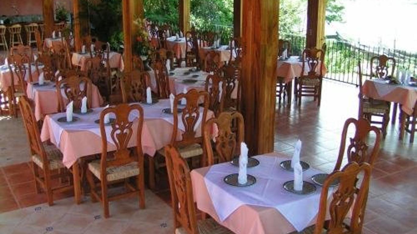 Paradise Lagoon Hotel