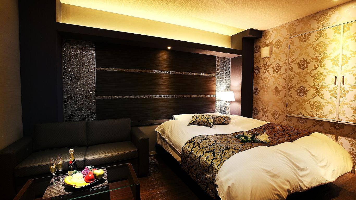 Hotel L'eclair (Adult Only)