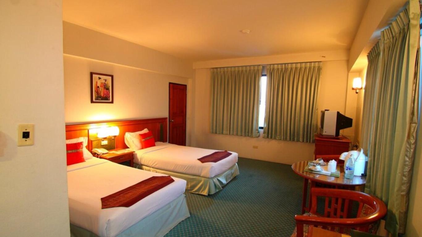Khumsuphan Hotel
