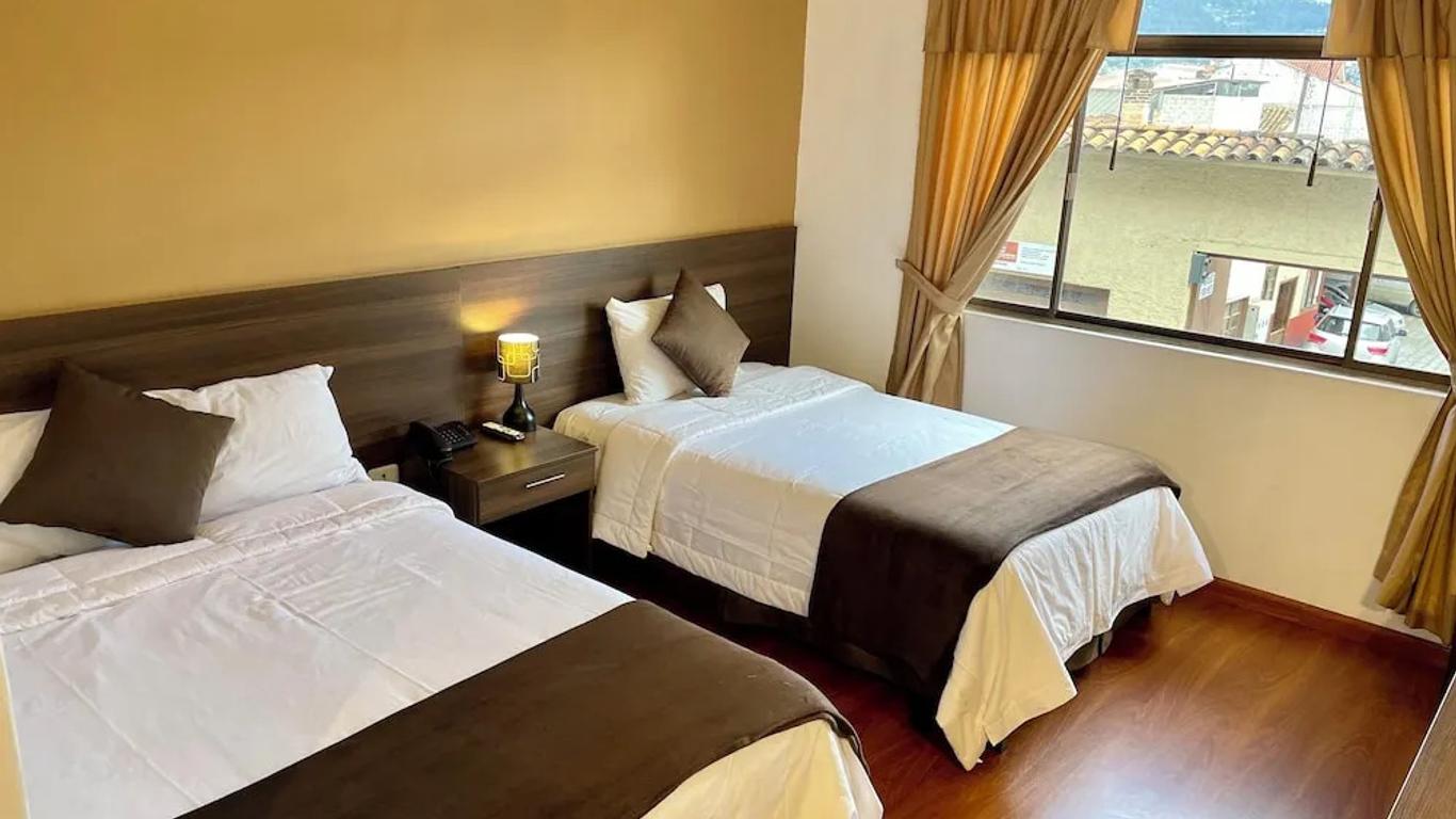 Hotel Atahualpa