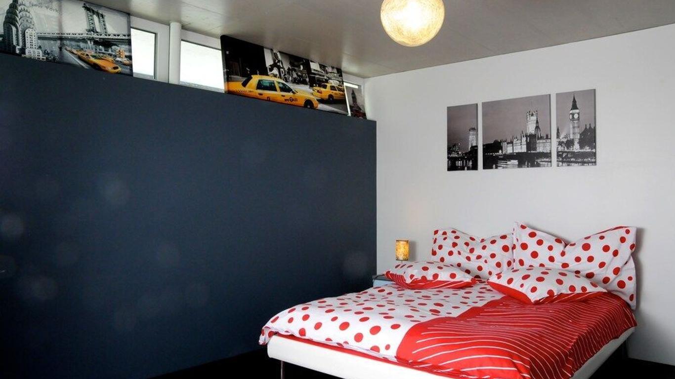 Morat Gaste Zimmer