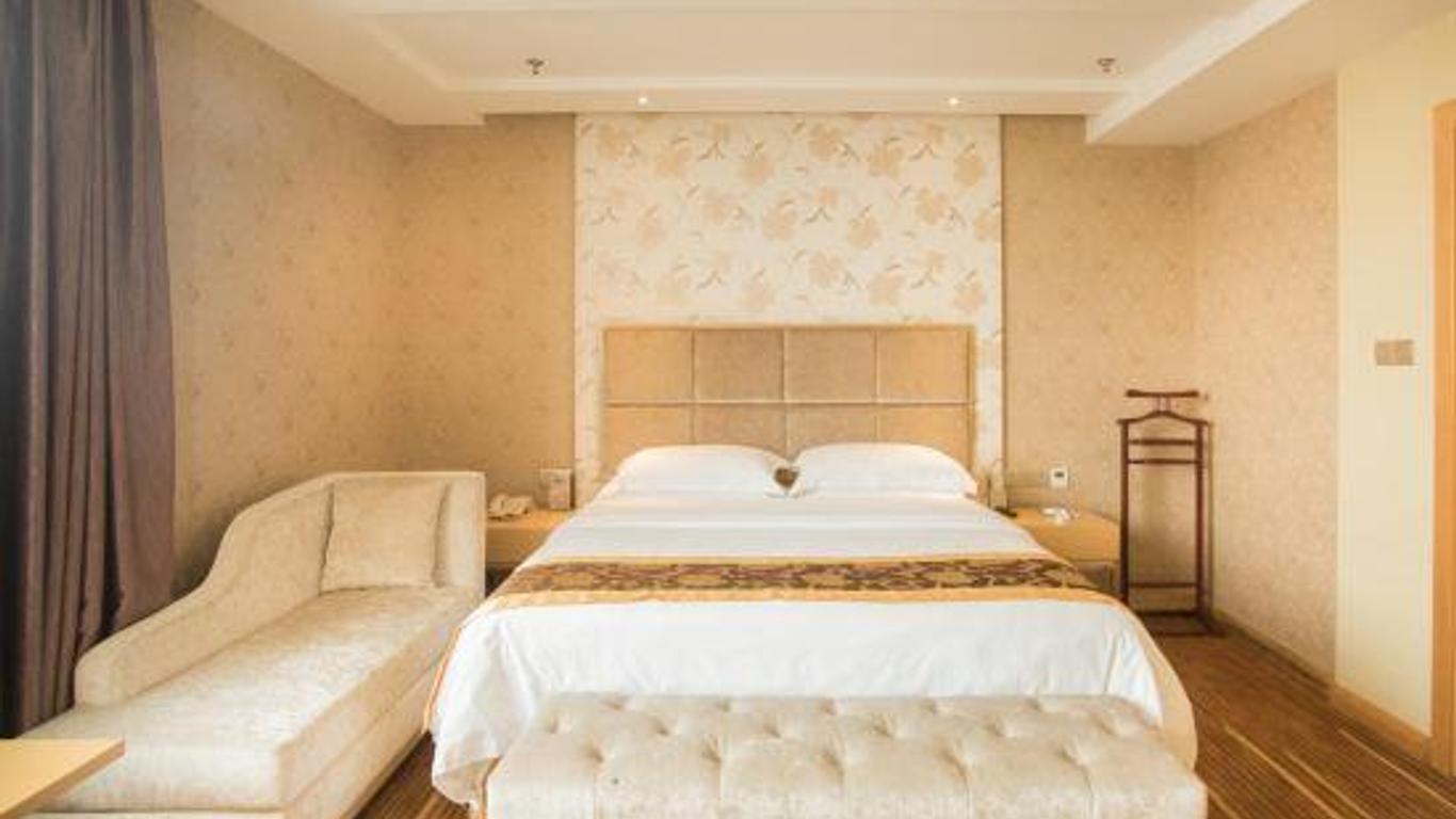 Banwan Hotel