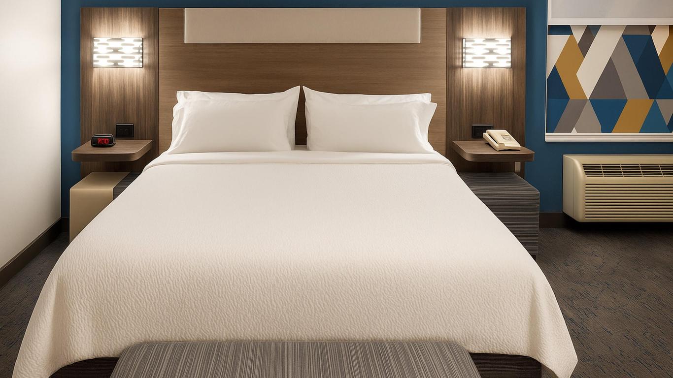 Holiday Inn Express & Suites Alliance