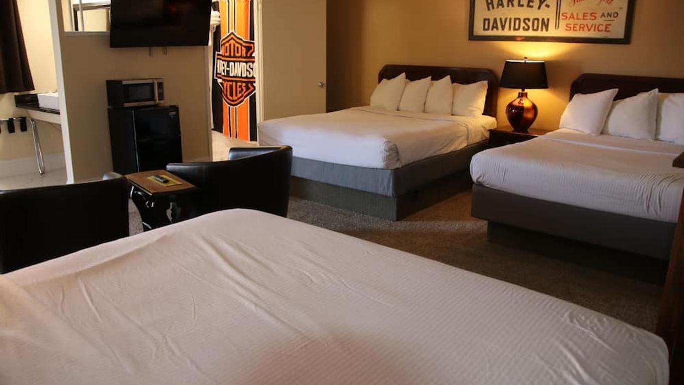Townhouse Motel