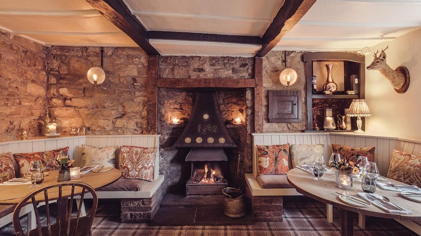 Queen's Head Askham