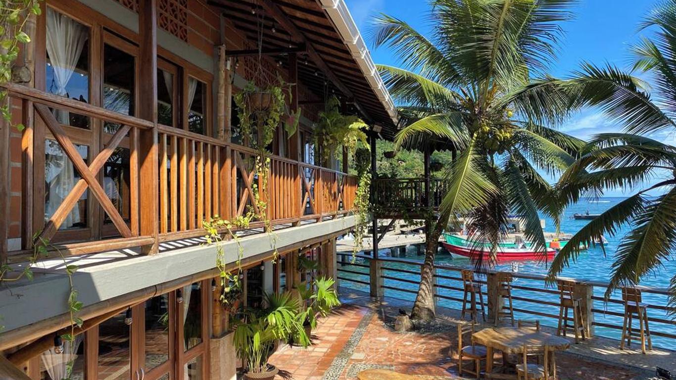 Hotel Katamaran