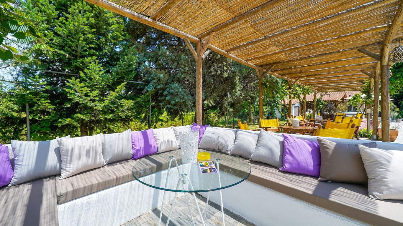 Natura Bungalows