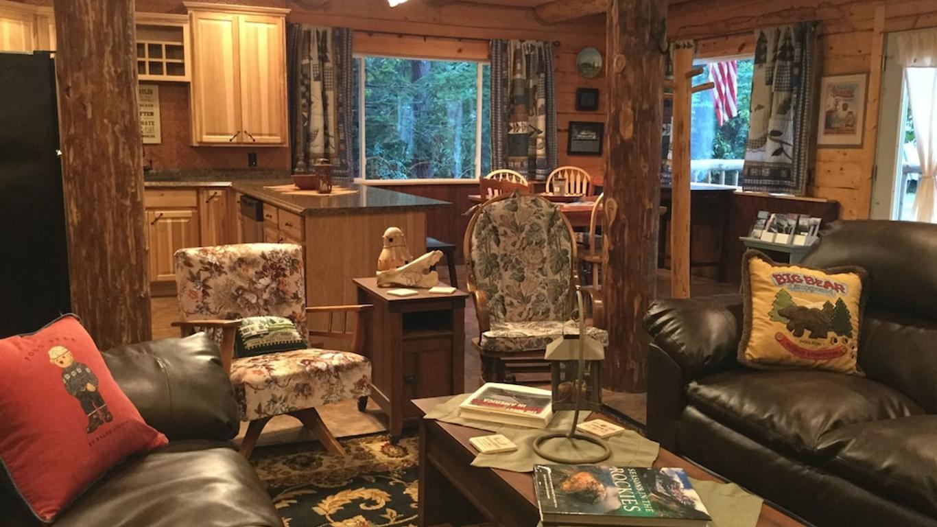 Renfro's Lakeside Retreat