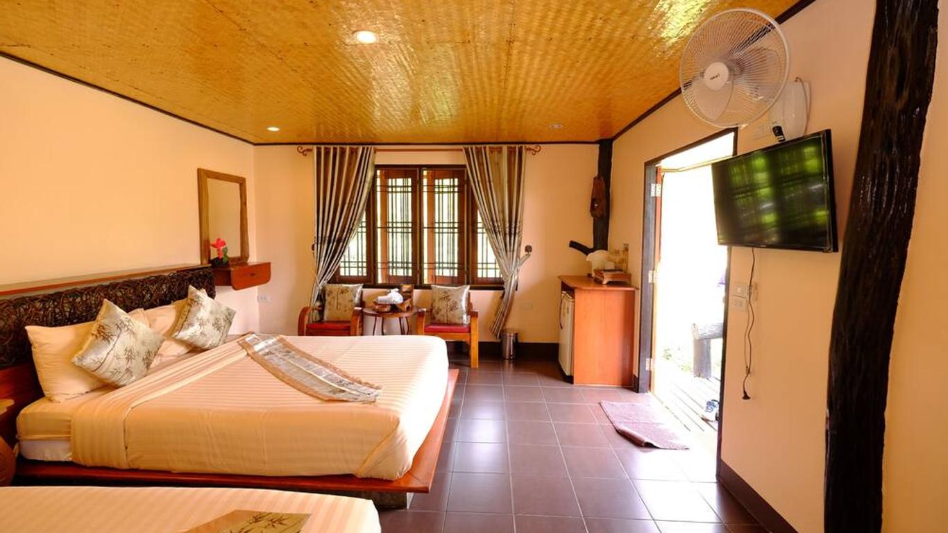 Lee Wine Ruk Thai Resort