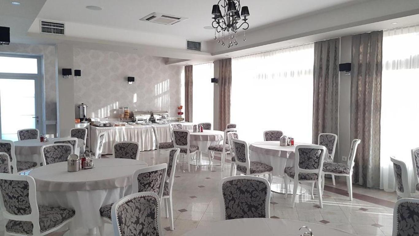 Hotel Sax Gracanica