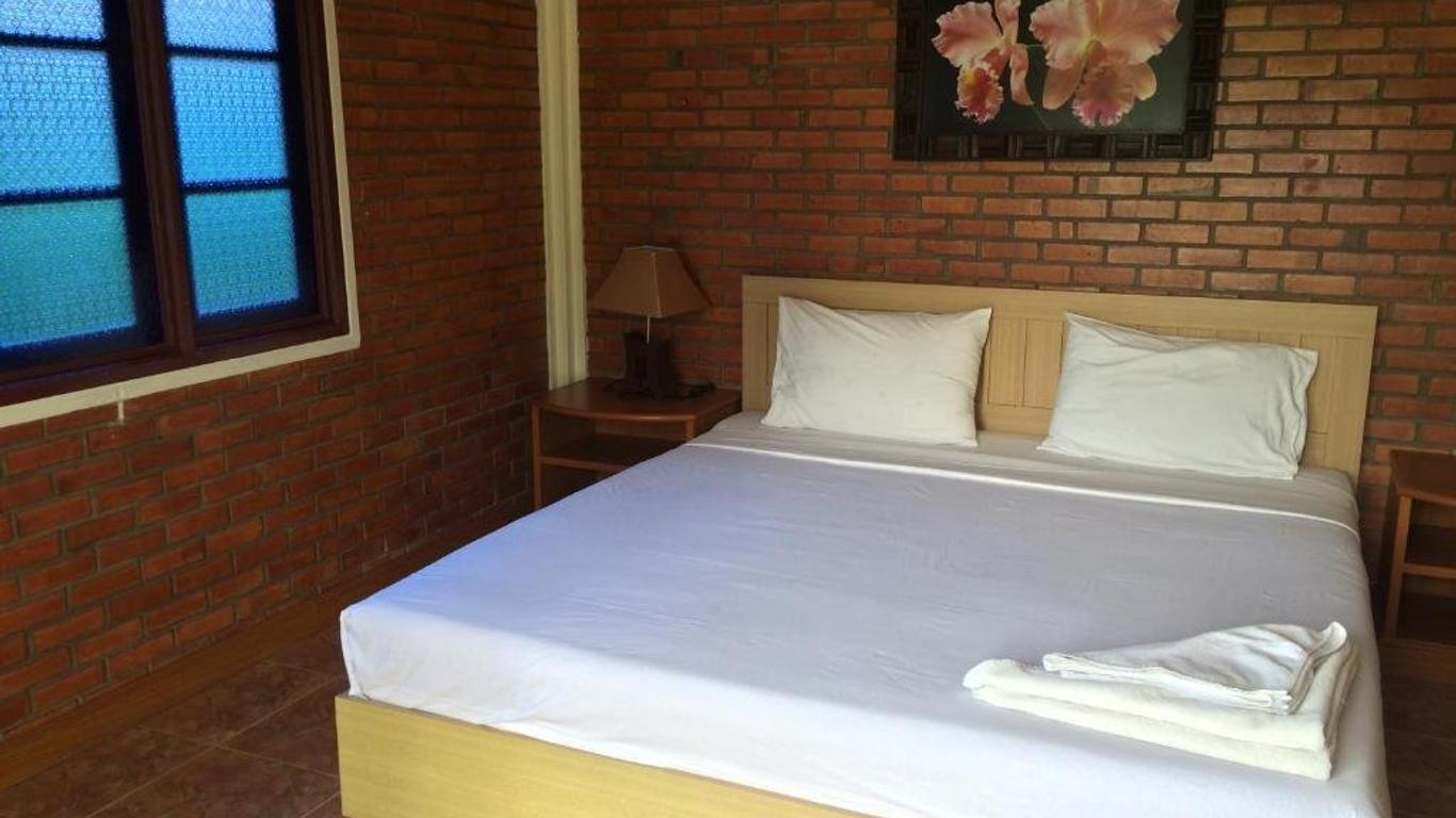 Chomdao Hotel & Resort
