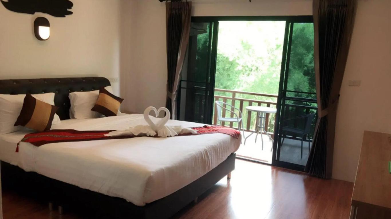 Hugpua Hotel