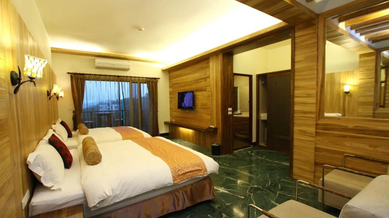 Moon Water Resort