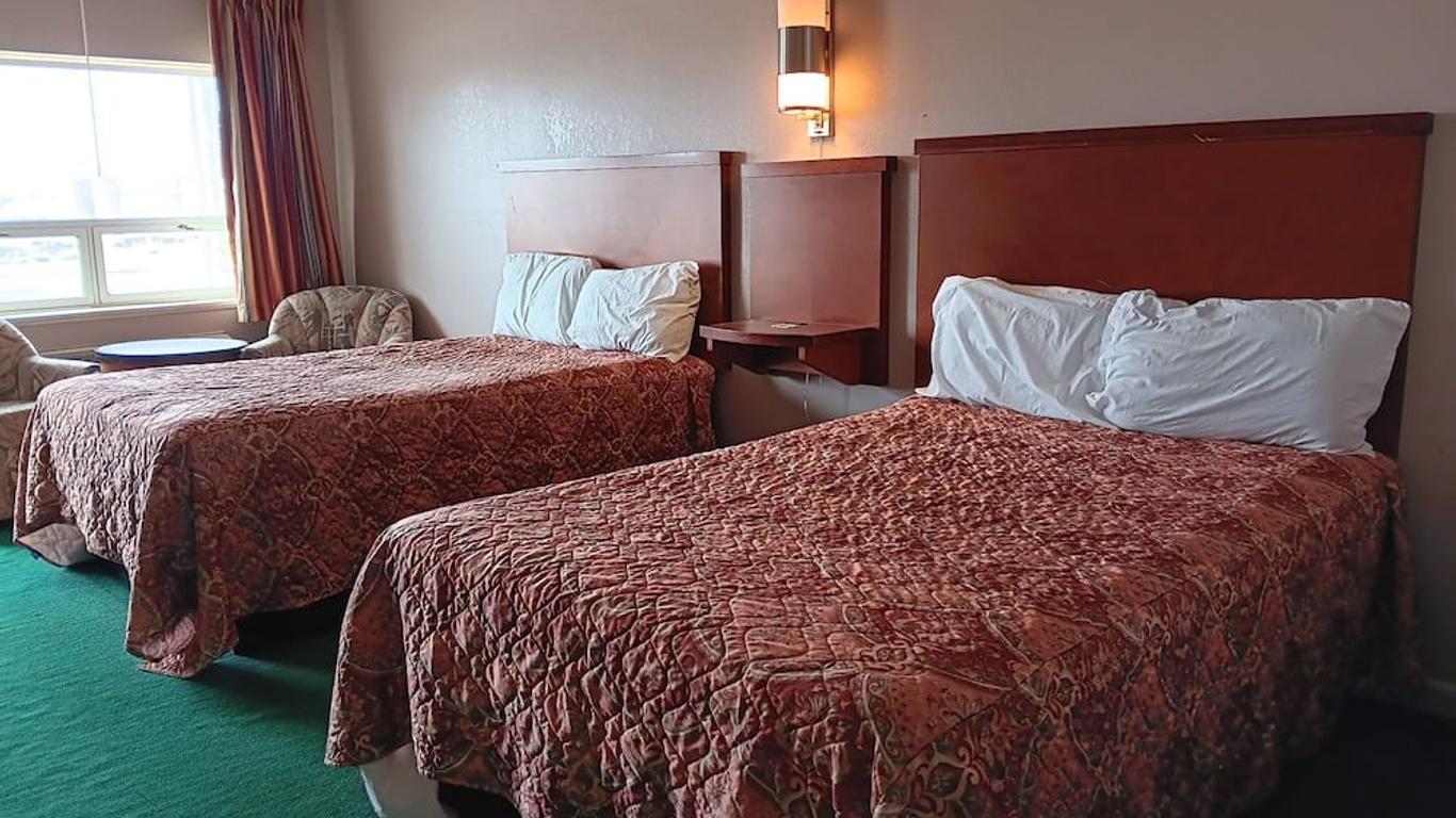 Sheldon's Motel by OYO Keysville Near Hwy 360