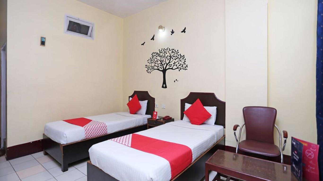 Oyo 2997 Hotel Blue Moon