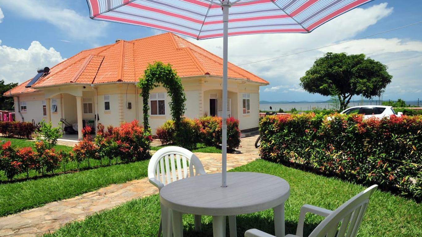 Victoria Lake View Guest House & Safaris