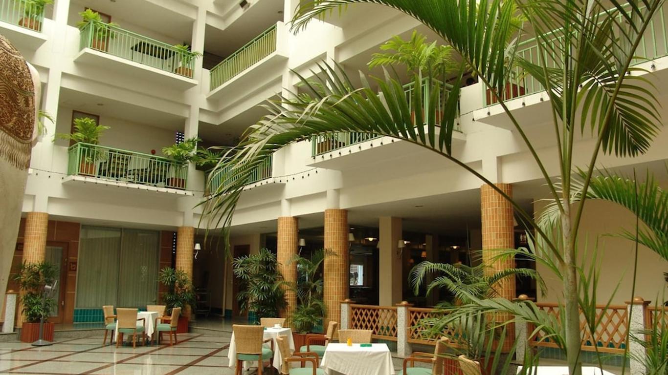 Dhevaraj Hotel