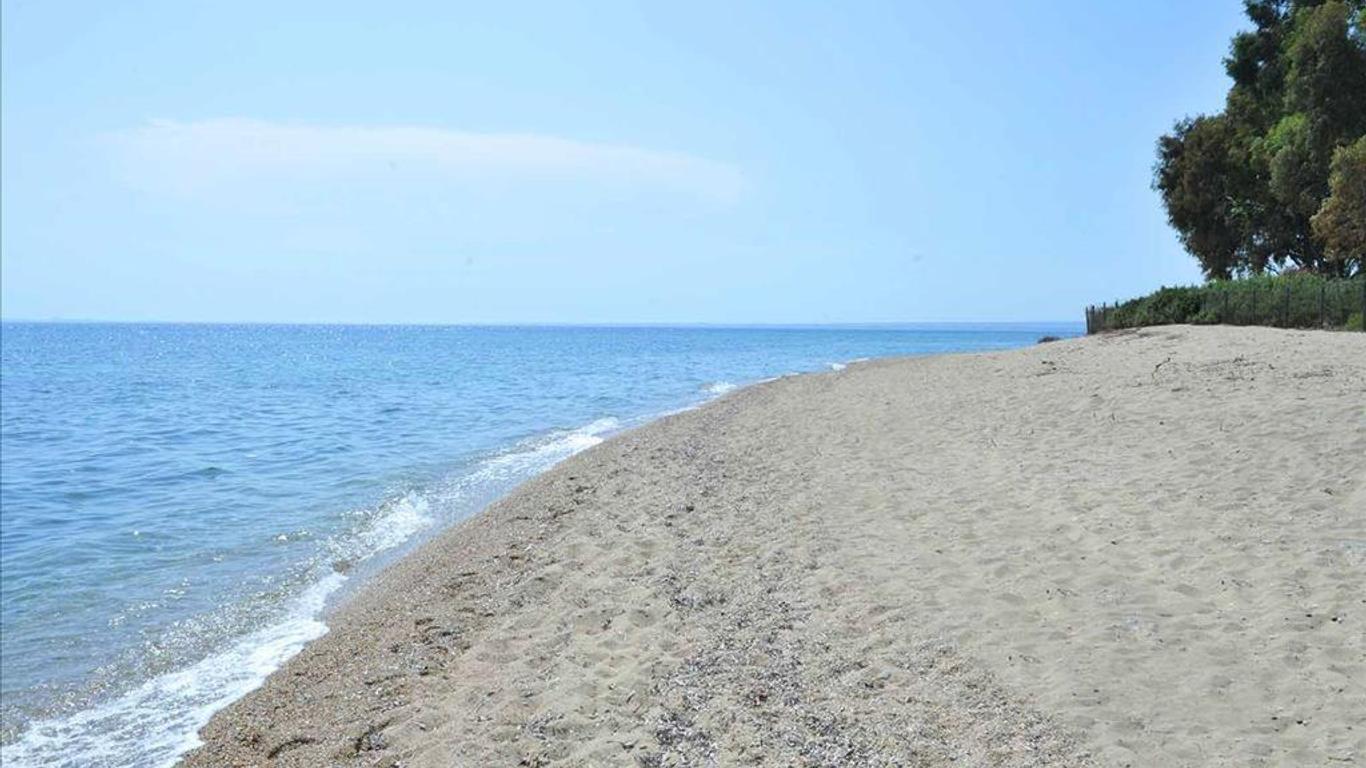 Sithonia Village