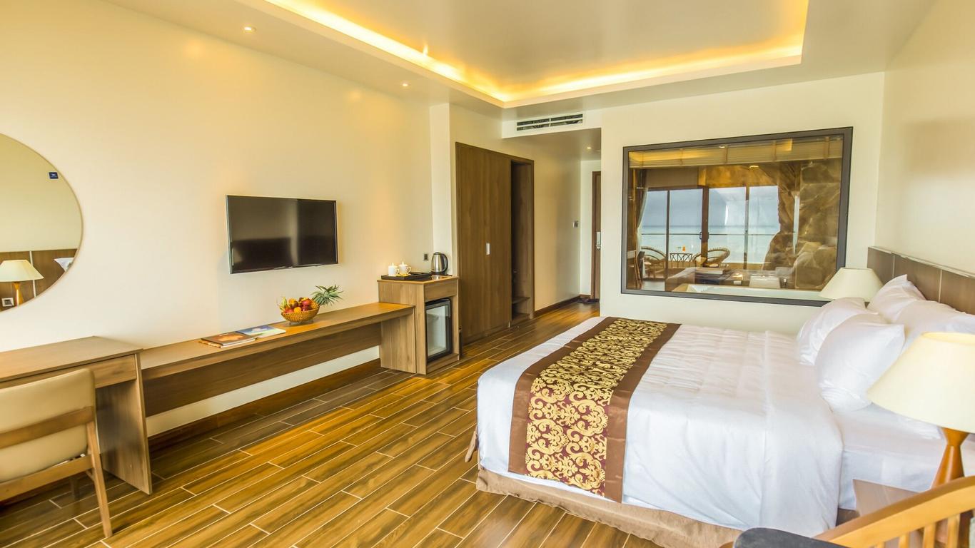 Coral Bay Resort