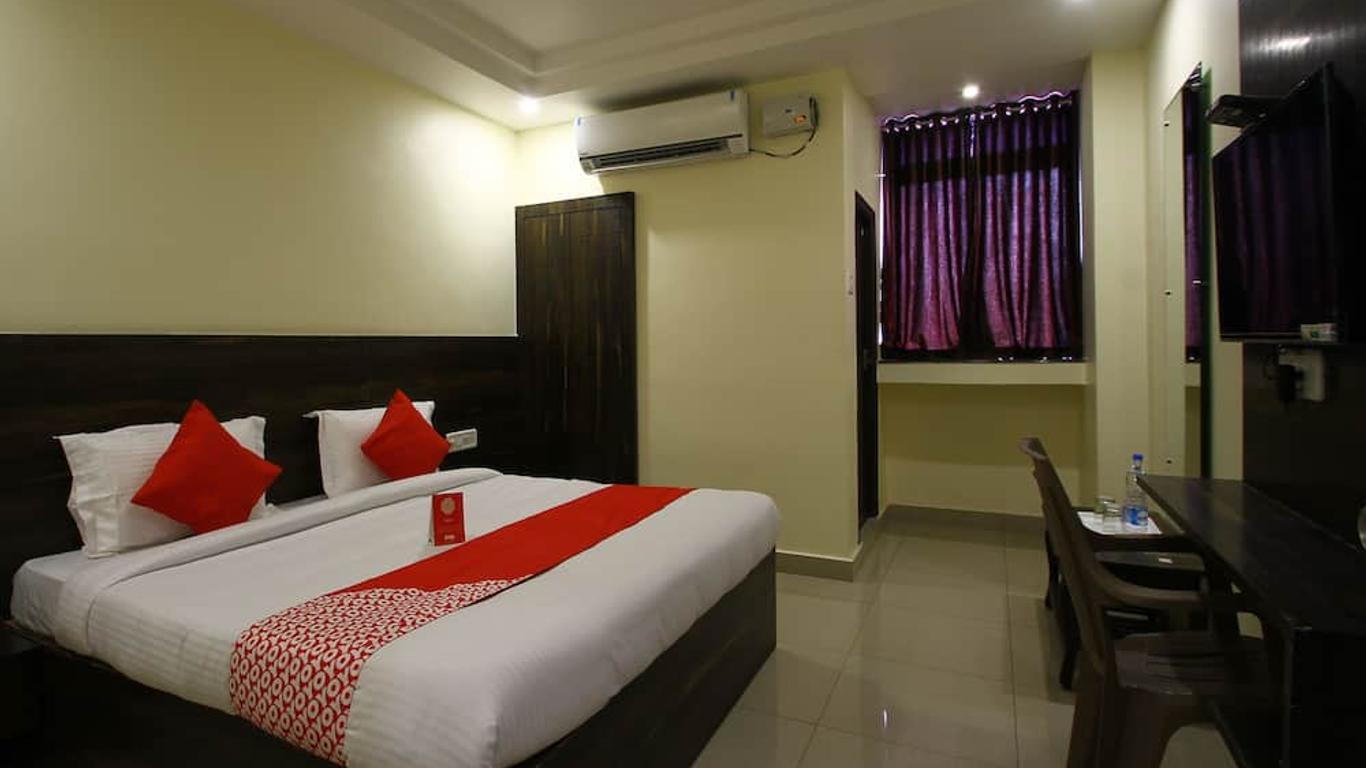 Oyo 11938 Mitra Residency