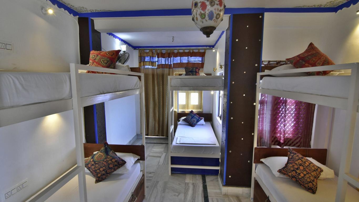 Yogi Guest House