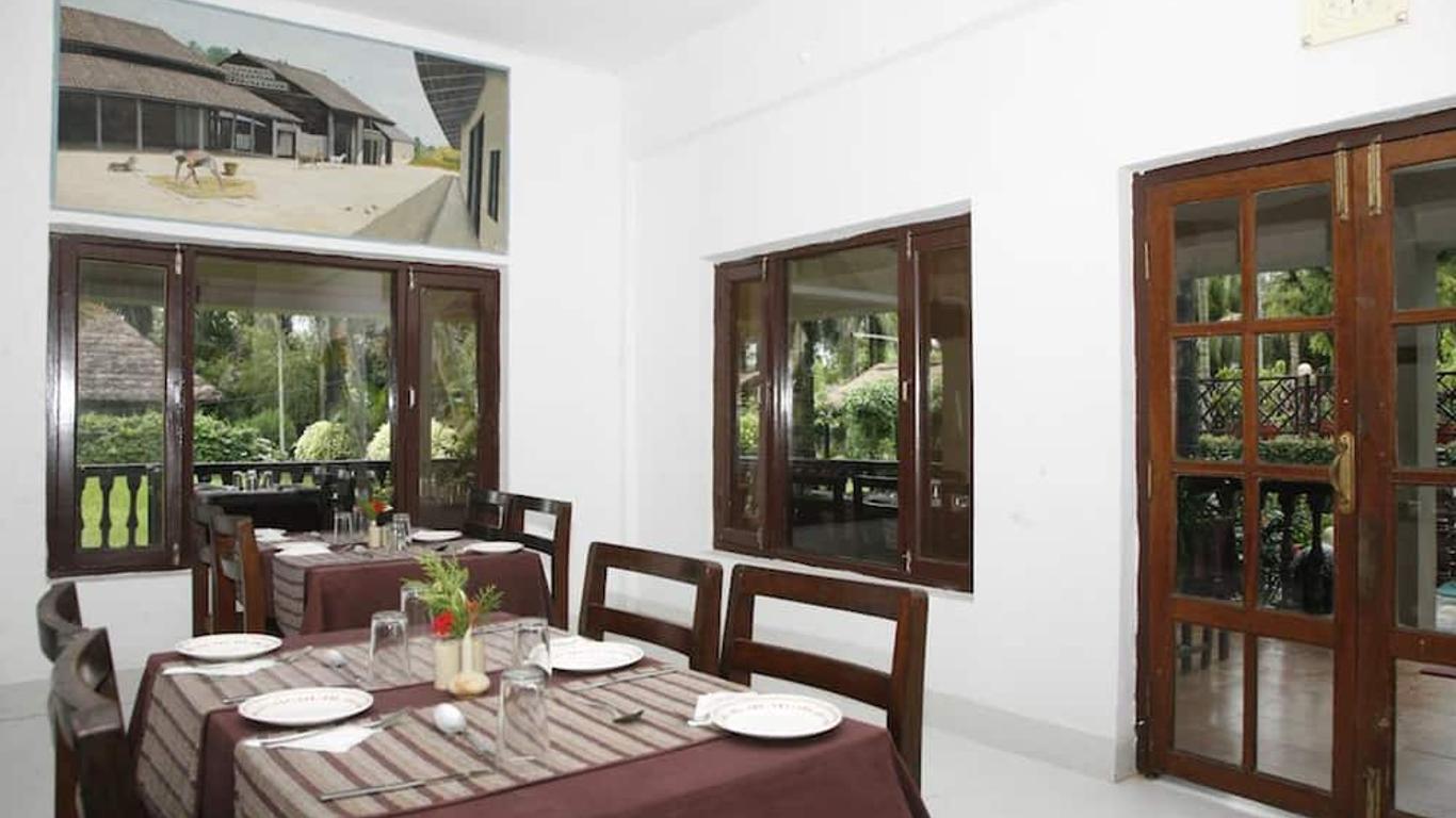 Chitwan Paradise Hotel