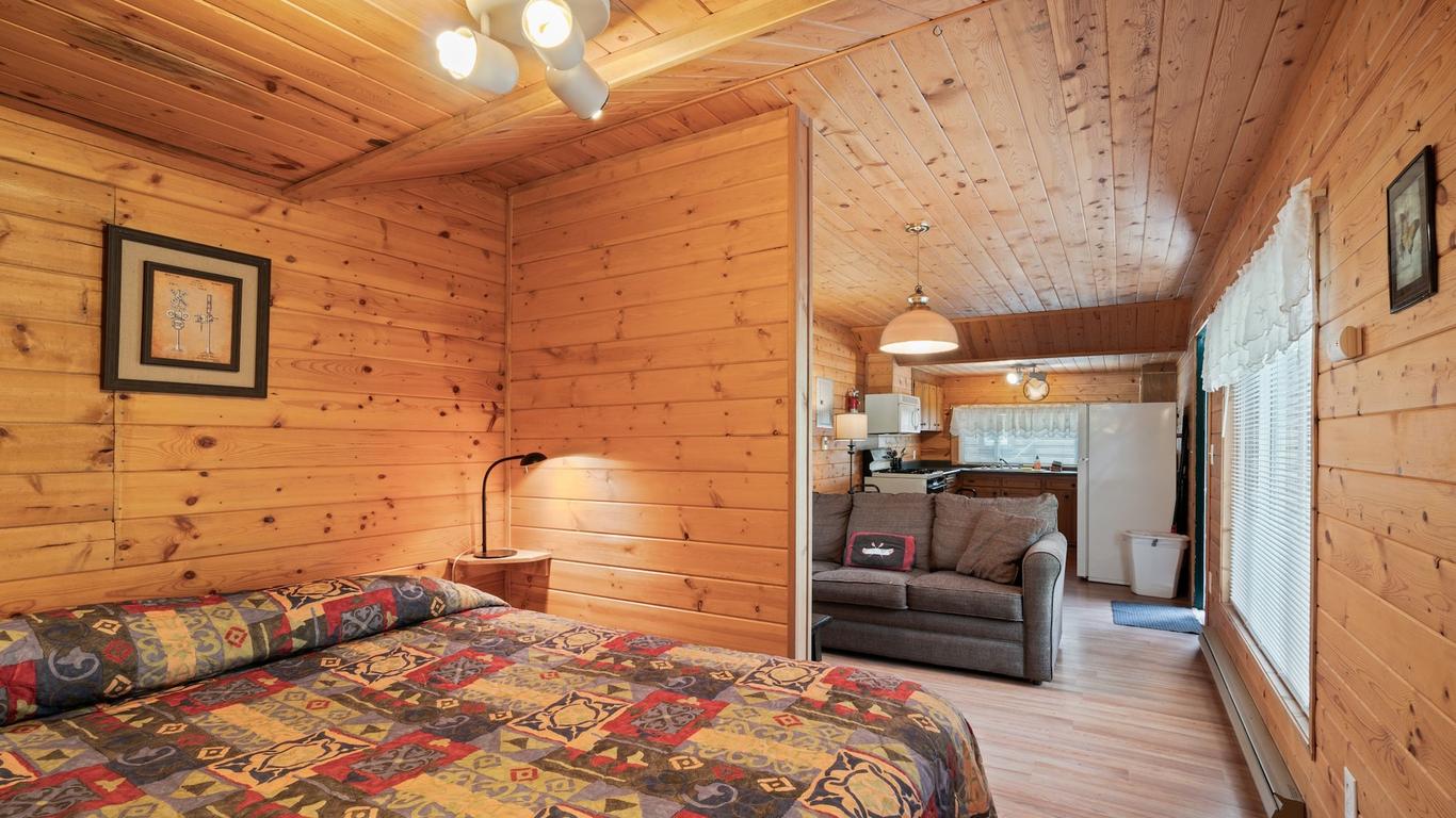 Crater Lake Resort