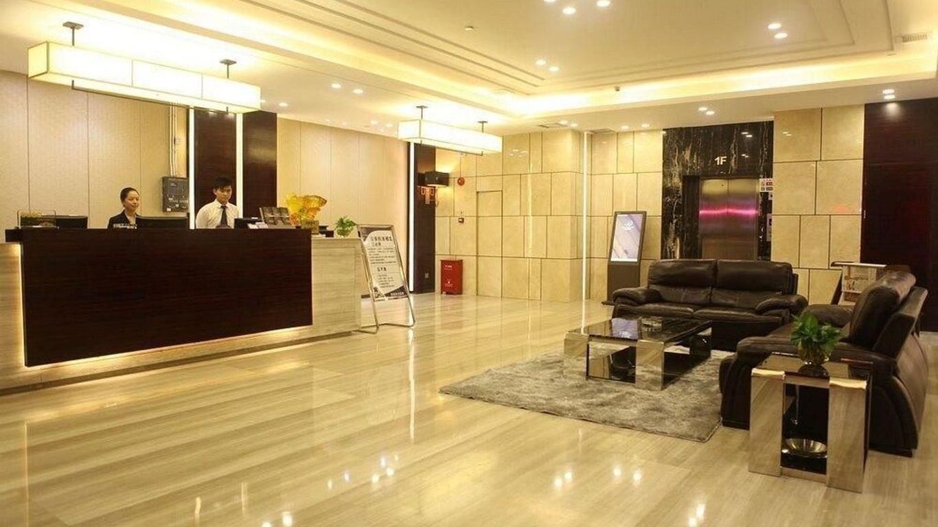 Suiting Hotel
